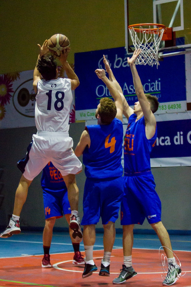 Basket. Playoff Serie D maschile, importante vittoria del BKI Imperia a Busalla Basket. Playoff Serie D maschile, importante vittoria del BKI Imperia a Busalla