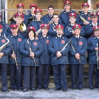 Dolceacqua: mercoledì sera in piazza Mauro torna ad esibirsi in concerto la banda musicale del paese Dolceacqua: mercoledì sera in piazza Mauro torna ad esibirsi in concerto la banda musicale del paese