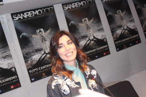 #Sanremo2017: Bianca Atzei torna al Festival con un brano autobiografico “Non è facile salire su quel palco esponendosi così tanto”