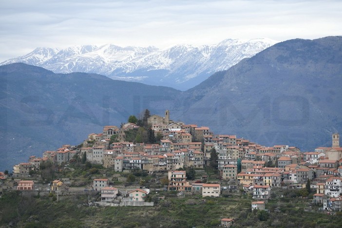 Con il progetto Interreg Alcotra PITEM Pa.C.E., l'analisi su sei borghi della provincia di Imperia