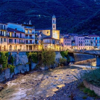 Badalucco: una serata a base di 'cuoricini', musica d'amore e itinerari romantici in Valle Argentina Badalucco: una serata a base di 'cuoricini', musica d'amore e itinerari romantici in Valle Argentina