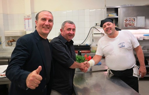 Ristorante Byblos di Ospedaletti (IM): le tentazioni golose in riva al mare che hanno conquistato l’attore e chef Vito.