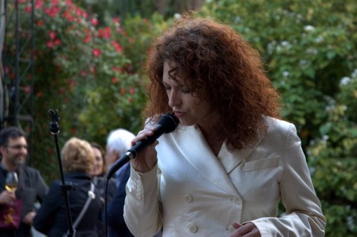Vallecrosia: questa sera al Carpe Diem, ritorna il Grande Jazz con il Bruna Vietri Duo Vallecrosia: questa sera al Carpe Diem, ritorna il Grande Jazz con il Bruna Vietri Duo