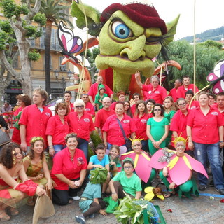 Ventimiglia: decisione dell’Amministrazione, salta la ‘Battaglia di fiori’ che era prevista a giugno Ventimiglia: decisione dell’Amministrazione, salta la ‘Battaglia di fiori’ che era prevista a giugno