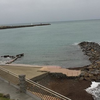 Imperia: 155 mila euro per l'allungamento del pennello artificiale di borgo Marina, affidati i lavori