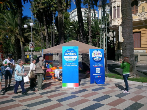 Sulla passeggiata dell’Imperatrice il banchetto di ‘Sanremo al Centro’ e ‘Noi per Sanremo’
