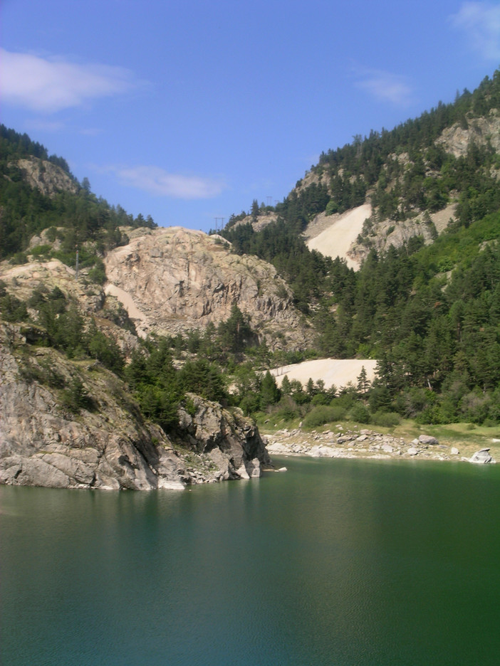 Domenica prossima escursione nella ‘Valle delle Meraviglie’, da Casterino alla Valmasque, con le splendide fioriture tra larici e cascate Domenica prossima escursione nella ‘Valle delle Meraviglie’, da Casterino alla Valmasque, con le splendide fioriture tra larici e cascate