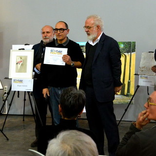 Il ventimigliese Biagio Valente si è aggiudicato domenica a Torino il premio 'Sunday Painters 2017' Il ventimigliese Biagio Valente si è aggiudicato domenica a Torino il premio 'Sunday Painters 2017'