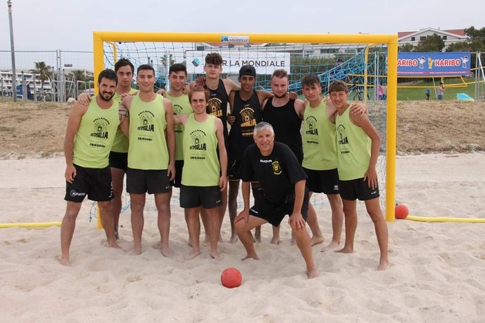Beach Handball. La Liguria di coach Pippo Malatino pronta a essere protagonista nell'ultima tappa del Challenge Region Sud