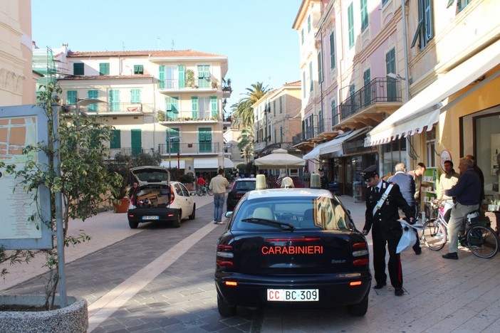 Diano Marina: furto di corrente all'Enel, si sono chiuse le indagini dopo il bliz dei Carabinieri Diano Marina: furto di corrente all'Enel, si sono chiuse le indagini dopo il bliz dei Carabinieri