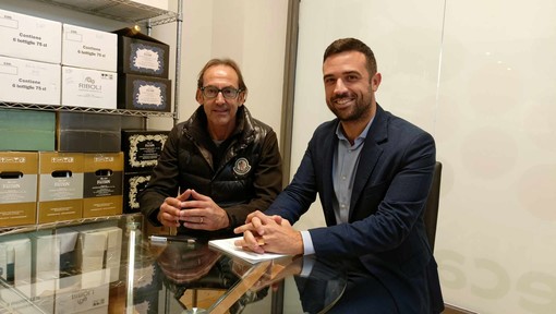 Altalena per utenti in carrozzina, Bordighera Bene Comune: "La certificazione richiesta dall'ufficio tecnico non esiste" (Foto e video)