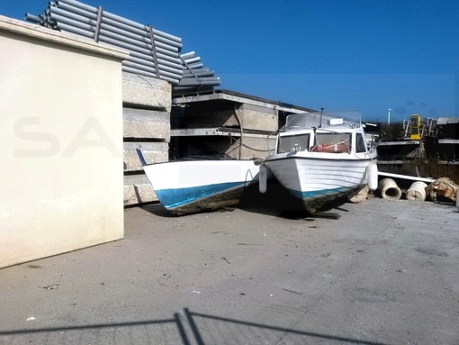 Imperia: rimosse 9 imbarcazioni all'interno del porto turistico, erano totalmente abusive Imperia: rimosse 9 imbarcazioni all'interno del porto turistico, erano totalmente abusive