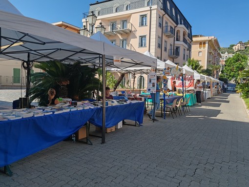 Torna il “Bordighera Book Festival”, cambia la viabilità in città Torna il “Bordighera Book Festival”, cambia la viabilità in città