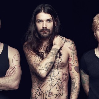 #Sanremo 2017: sul palco dell'Ariston i Biffy Clyro come ospiti internazionali