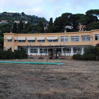 Sanremo: il 'Villaggio dei Fiori' acquista l'ex 'Tiro a Volo' per 5 milioni di euro Sanremo: il 'Villaggio dei Fiori' acquista l'ex 'Tiro a Volo' per 5 milioni di euro