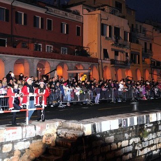 Imperia: alla vigilia di Natale la 13a edizione della manifestazione 'Babbo Natale Sub'