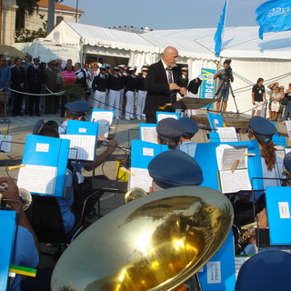 Grande ammirazione per la banda 'P. Anfossi' ieri all'inaugurazione delle 'Vele d'Epoca'