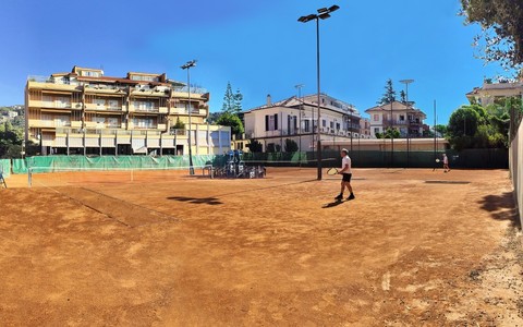 Progetto di riqualificazione e futuro dell’area sportiva, il Bordighera Lawn Tennis Club 1878 chiede un confronto pubblico con i cinque candidati sindaco (Foto)