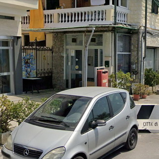 Sanremo: principio d'incendio in un piccolo negozio nella zona della Vesca, intervengono i Vvf