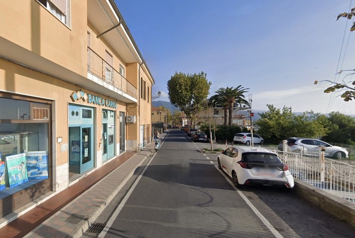 La banca di via Umberto a Coldirodi