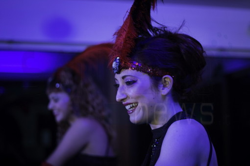 Arma di Taggia: giovedì prossimo al 'Tre Alberi' lo spettacolo Burlesque con 'Cherry &amp; Camilla'