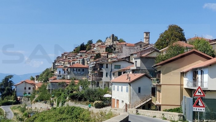 Pomeriggio di ricerche a Bajardo per anziano disperso: il corpo senza vita trovato nel fiume Pomeriggio di ricerche a Bajardo per anziano disperso: il corpo senza vita trovato nel fiume