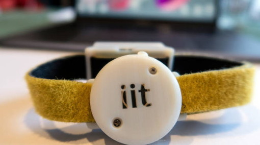 Ecco "iFeel-You" il braccialetto intelligente che si potrà indossare nella 'Fase 2' dell'emergenza Coronavirus