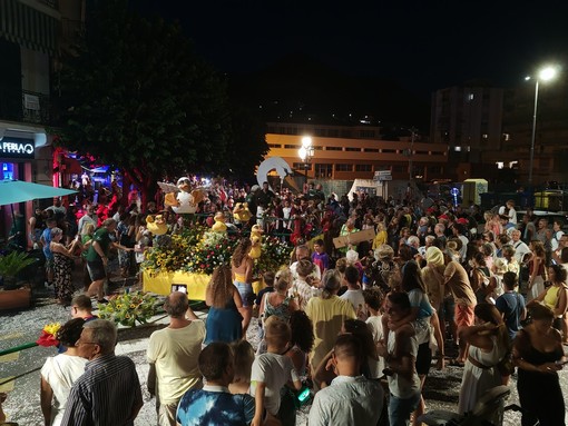 Ventimiglia, torna la Battaglia di Fiori Kids: modifiche alla viabilità e strade chiuse sul lungomare