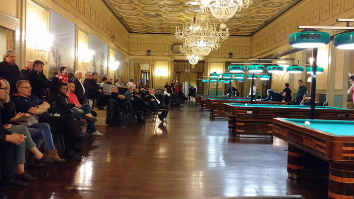 Stecca e Boccette: una passione che torna nella storia del Casinò, al via le gare con 600 giocatori Stecca e Boccette: una passione che torna nella storia del Casinò, al via le gare con 600 giocatori