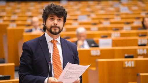 Elezioni Ventimiglia: l'eurodeputato Brando Benifei ospite al gazebo del PD