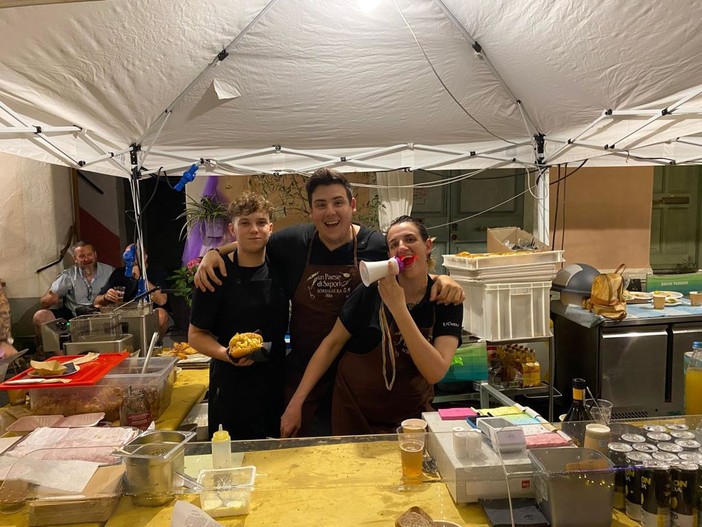 Grande successo per la sesta edizione di "Bordighera Paese di Sapori" Grande successo per la sesta edizione di "Bordighera Paese di Sapori"