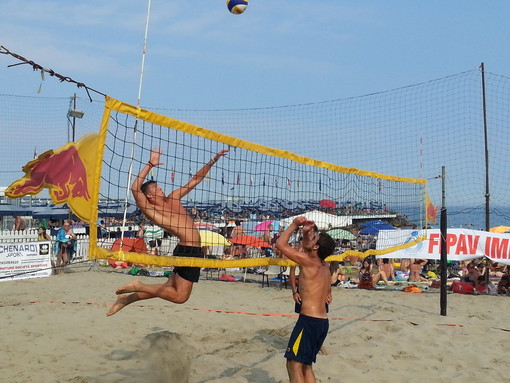 Beach volley: scatta nel weekend il torneo che assegna le 'wild card' per il 'Festival nazionale' di Sanremo