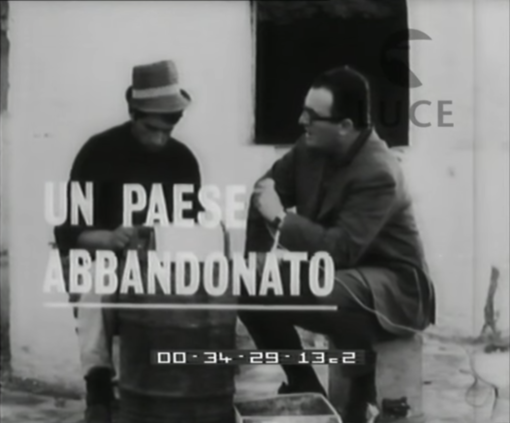 Sanremo: negli anni ’60 i servizi dell’Istituto ‘Luce’ e del Daily Mirror su Bussana Vecchia, ‘un paese abbandonato’. E già allora si parlava di sgombero (Video)