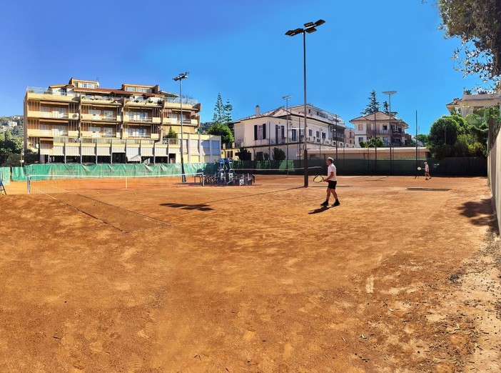 Progetto di riqualificazione e futuro dell’area sportiva, il Bordighera Lawn Tennis Club 1878 chiede un confronto pubblico con i cinque candidati sindaco (Foto)