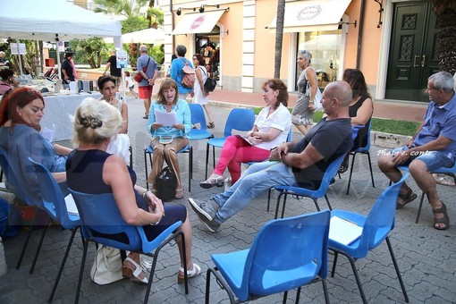 Questo pomeriggio al 'Bordighera Book Festival' la presentazione del libro di Riccardo Sasso Questo pomeriggio al 'Bordighera Book Festival' la presentazione del libro di Riccardo Sasso