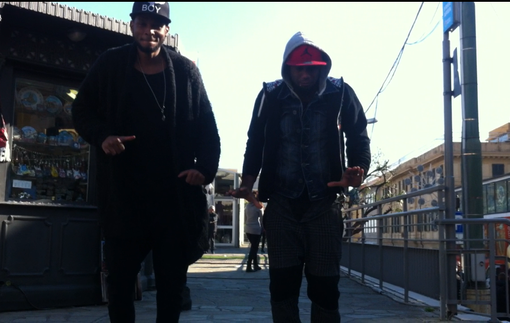 Ora a #Sanremo2015 arriva anche la Zumba: ecco l'esibizione dei ballerini in piazza Colombo