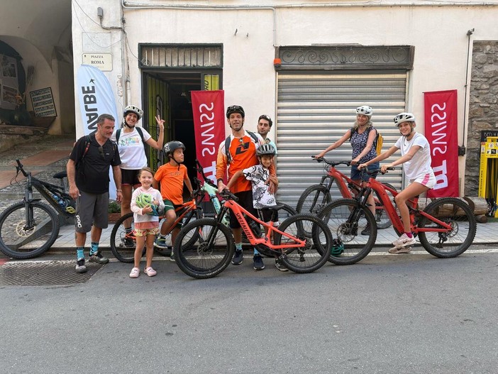 “Pedalando tra i sapori” per la 65ª Sagra della Lumaca “Pedalando tra i sapori” per la 65ª Sagra della Lumaca