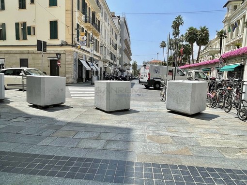 I cubi antiterrorismo di via Matteotti I cubi antiterrorismo di via Matteotti