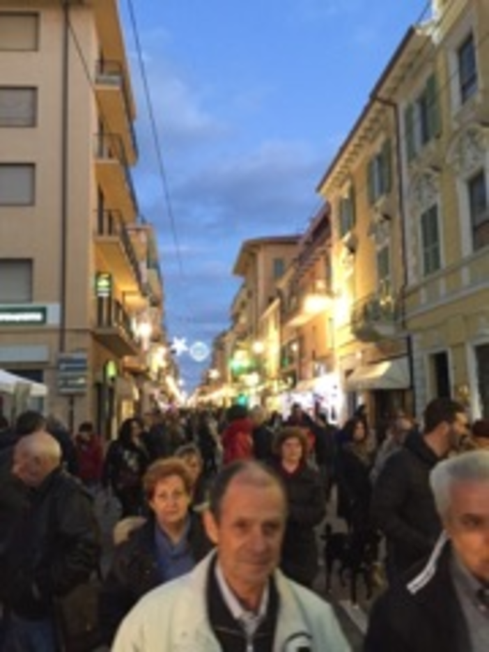 Bordighera: tutto pronto nella città delle palme per l'appuntamento di domani con 'BordiChristmas'