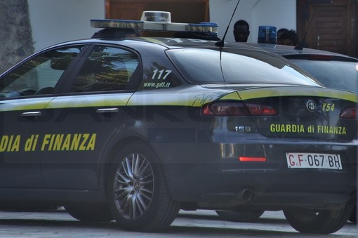 Ventimiglia: bosniaco 35enne arrestato dalla Finanza, aveva in macchina 60 kg di hashish