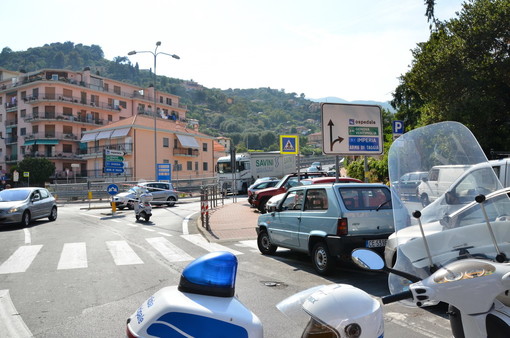 Sanremo: guasto ad un bilico all'uscita dell'Aurelia Bis del Borgo, chiusa l'arteria in ingresso fino alle 18.309