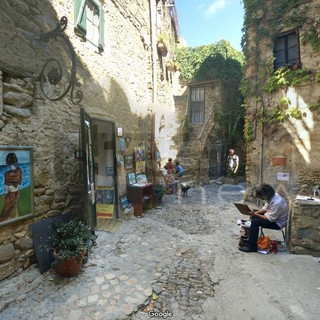 Sanremo: Bussana Vecchia è su Google Street View, unico borgo pedonale in Italia insieme a Venezia Sanremo: Bussana Vecchia è su Google Street View, unico borgo pedonale in Italia insieme a Venezia