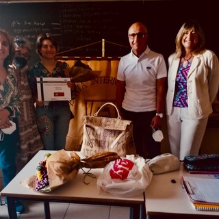 Consegnata alla studentessa Federica Fendoni la borsa di studio “Young Women in Pubblic Affairs” dello Zonta Club Sanremo Consegnata alla studentessa Federica Fendoni la borsa di studio “Young Women in Pubblic Affairs” dello Zonta Club Sanremo