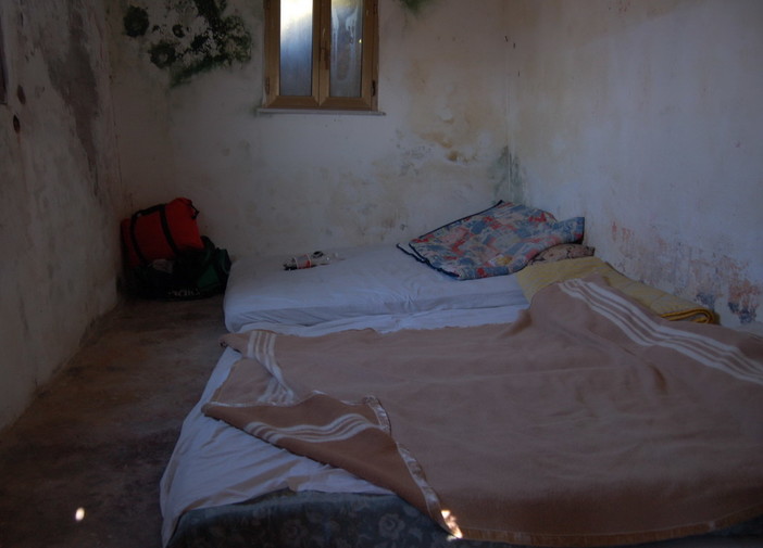 Imperia: romeni occupano abusivamente un fabbricato a Castelvecchio, intervento dei Vigili