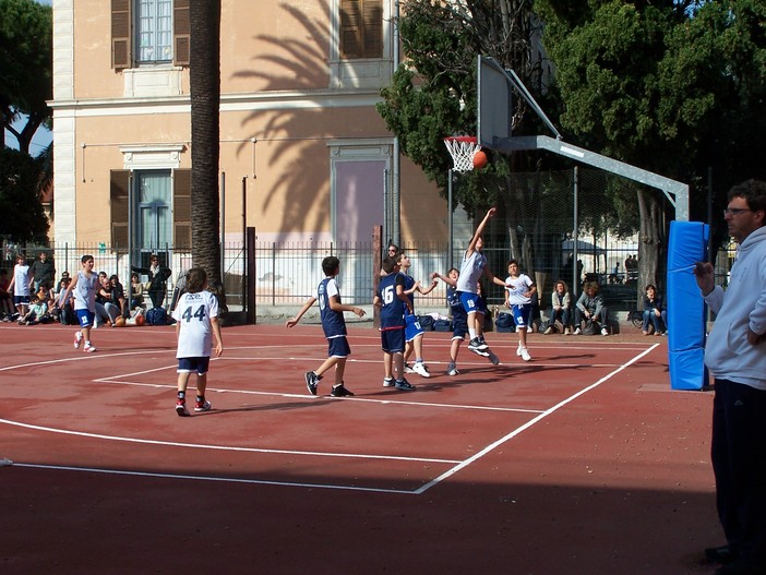 Diano Marina: tornano stasera a Villa Scarsella le partitelle 'all'ultimo canestro'