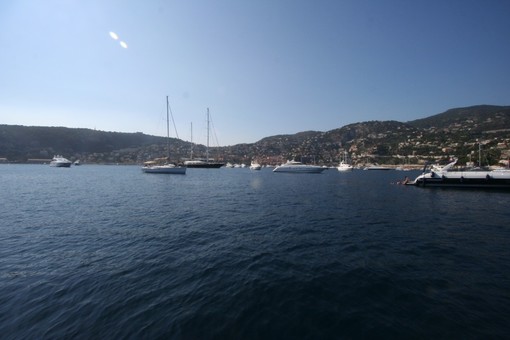 Mentone: a Pasquetta con la Coop Strade una gita lungo la passeggiata dedicata a Le Corbusier Mentone: a Pasquetta con la Coop Strade una gita lungo la passeggiata dedicata a Le Corbusier