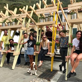 Badalucco: piazza Marconi ha di nuovo il suo 'Giardino'. E' terminato Badabum ma... arrivederci al 2018