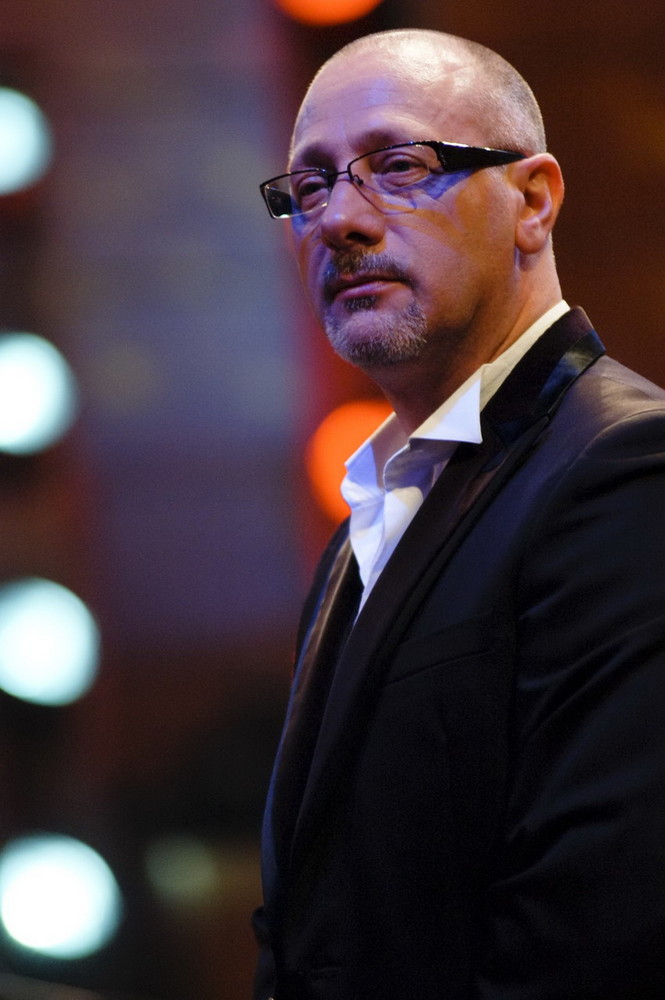 Bruno Santori è il direttore d'Orchestra di "Canto di Natale" in programma il 24 dicembre in onda su Rai Uno