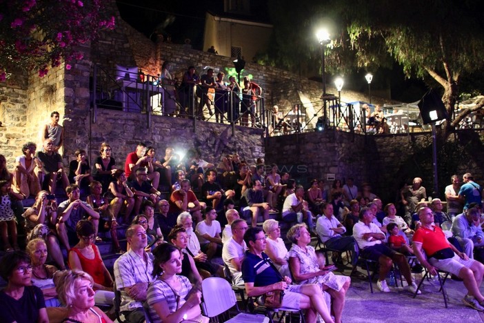 Sanremo: allerta meteo, rinviata a lunedì l'ultima serata di Bravo Jazz 2019 Sanremo: allerta meteo, rinviata a lunedì l'ultima serata di Bravo Jazz 2019