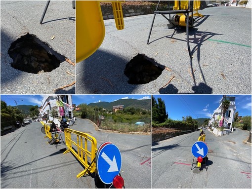 Le immagini della buca in zona San Bartolomeo
